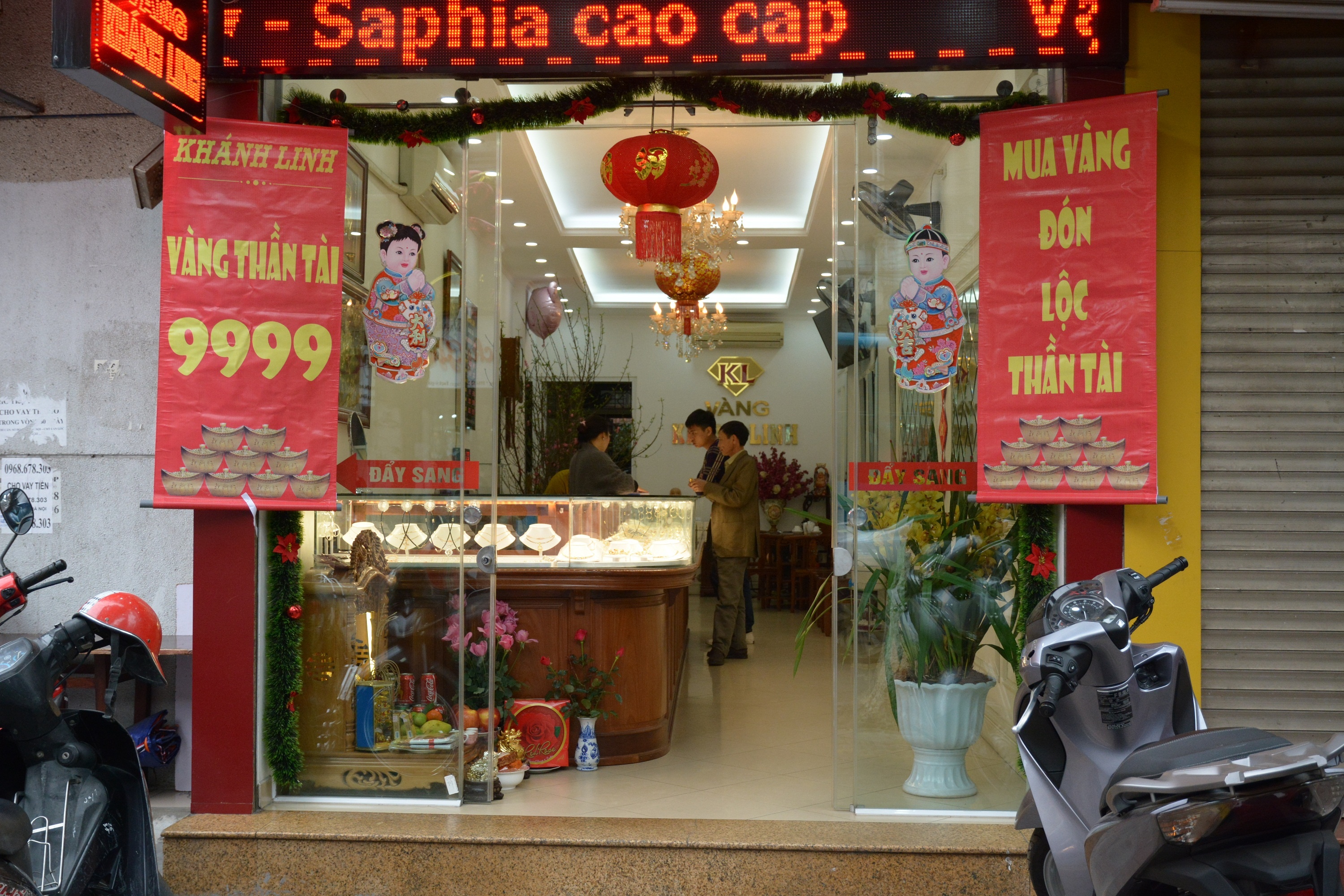 mua vang ngay via than tai anh 3