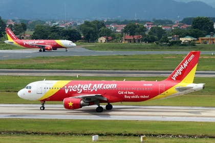 Mo hang gia 90.000 dong, Vietjet lam nong san HOSE? hinh anh