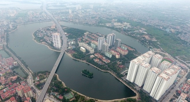 Sep bat dong san nhan luong den 240 trieu dong mot thang hinh anh