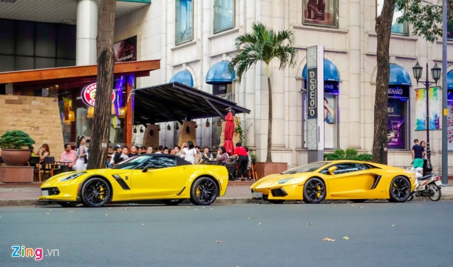 Nguoi Viet mua smartphone,  xe oto hang sang anh 1