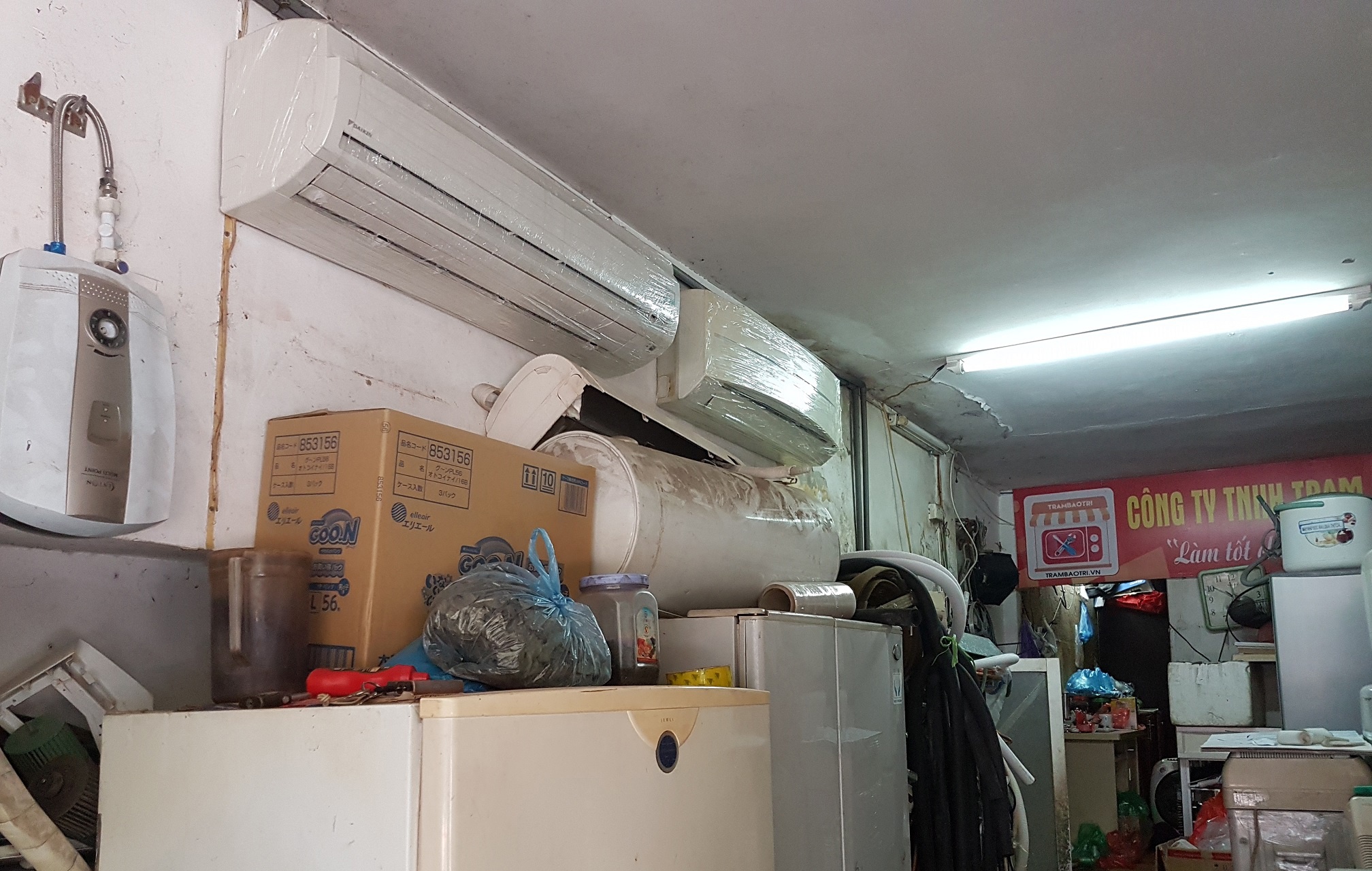 Điều hòa cũ bán đắt khách như tôm tươi ảnh 1 Dieu hoa cu ban dat khach nhu tom tuoi anh 1