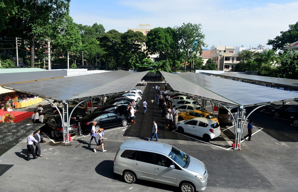 Cac nha phan phoi oto tai Viet Nam dang lam an ra sao? hinh anh