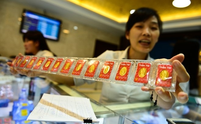 Gia vang trong nuoc kho giam them hinh anh