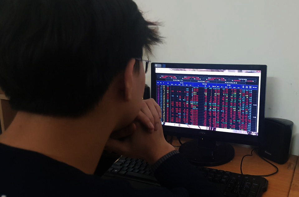 thị trường chứng khoán việt biến động ảnh 1 thi truong chung khoan viet bien dong anh 1