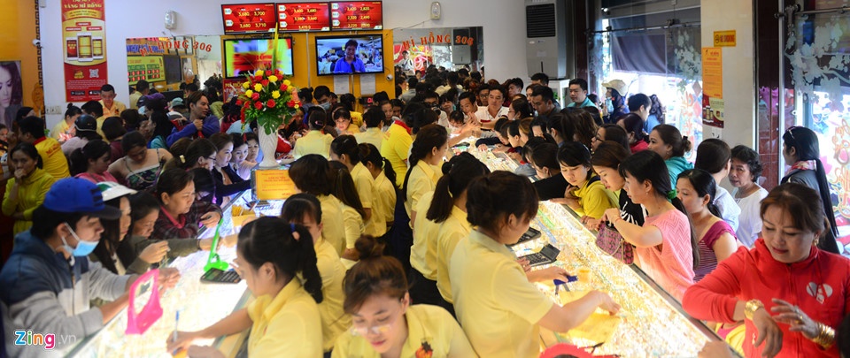 xep hang mua vang,  via than tai,  mua vang than tai anh 2