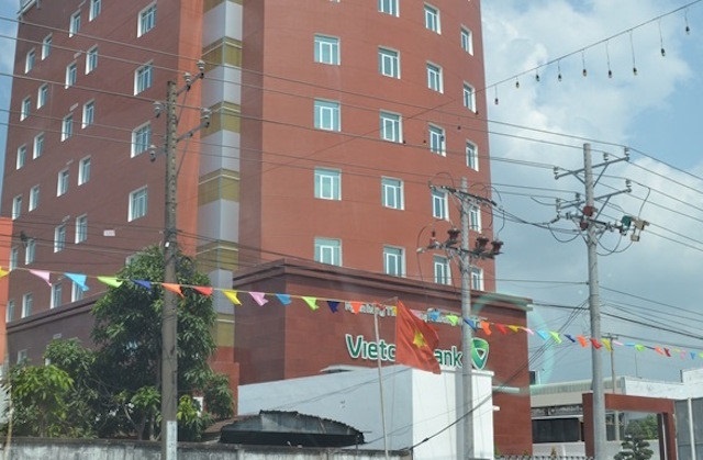 Vietcombank tran tinh vu cuu giam doc CN Tay Do lam mat 1.440 ty dong hinh anh