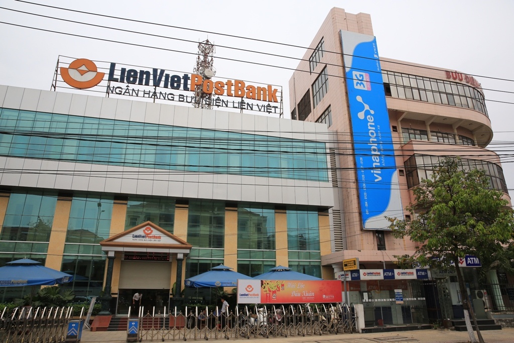 Con trai ong Nguyen Duc Huong mua hon 1,6 trieu co phieu NH Lien Viet hinh anh