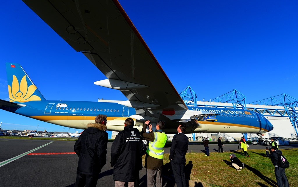 Bo Giao thong Van tai sap thu ve 2.235 ty dong tu Vietnam Airlines hinh anh