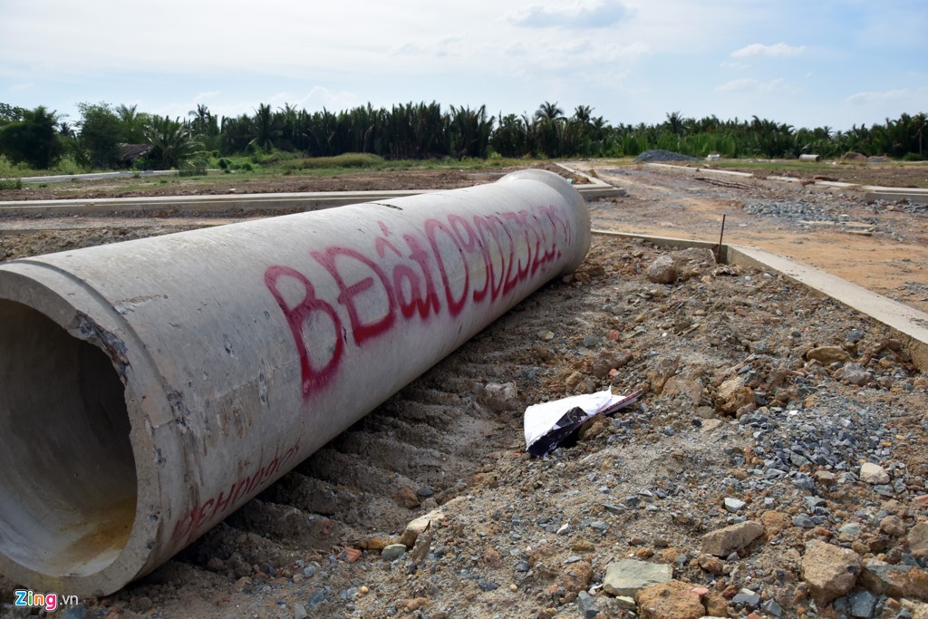 mot ngoi nha dang ganh bao nhieu loai thue phi anh 2