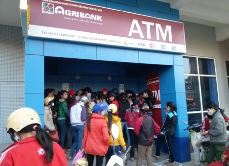 Agribank cong bo chi co 12 nguoi mat tien trong dem bi hack the ATM hinh anh