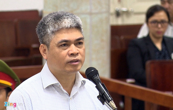 doanh nhan chi 32 ty cuu nguyen xuan son la ai? anh 2