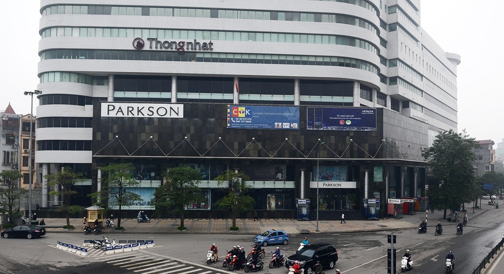 Dong cua 4 trung tam thuong mai, Parkson bao lo 7 quy lien tiep hinh anh