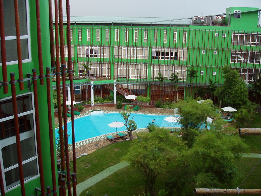 Doanh nghiep cua mot 9X chi gan 277 ty dong thau tom khach san 4 sao hinh anh