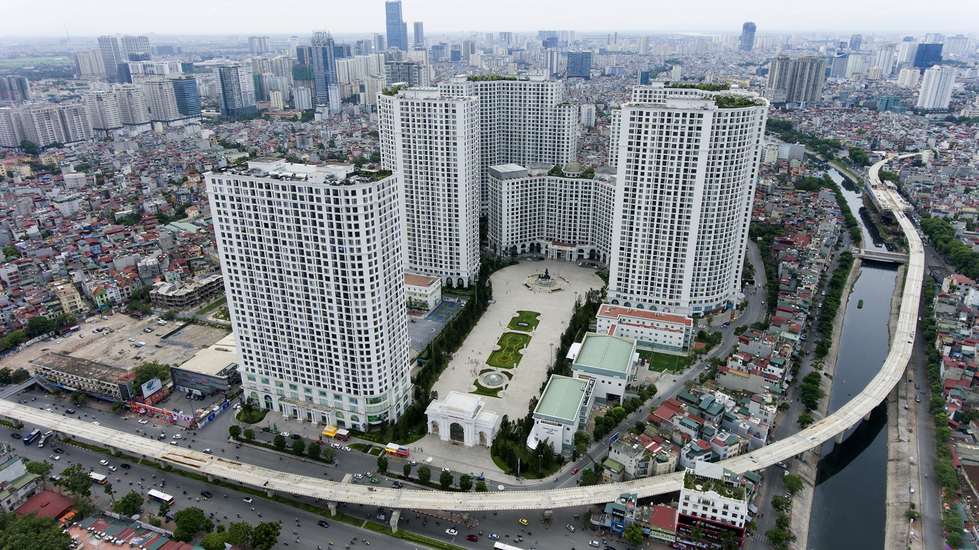 vingroup ban gia gia 200 trieu anh 1