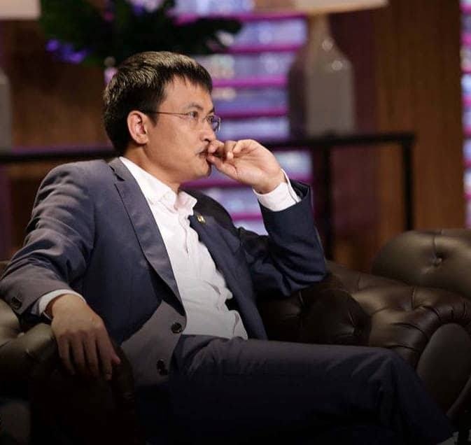 Cong ty lo hang tram ty, Shark Vuong tu chuc ghe chu tich hinh anh