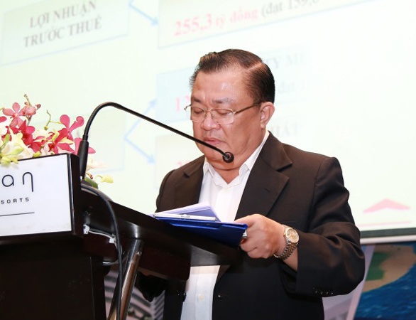 Loat sep lon bi phat hang chuc trieu dong vi ban ‘chui’ co phieu hinh anh