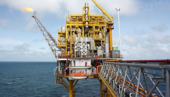 Doanh nghiep duoc huong loi tu gia dau tang hinh anh