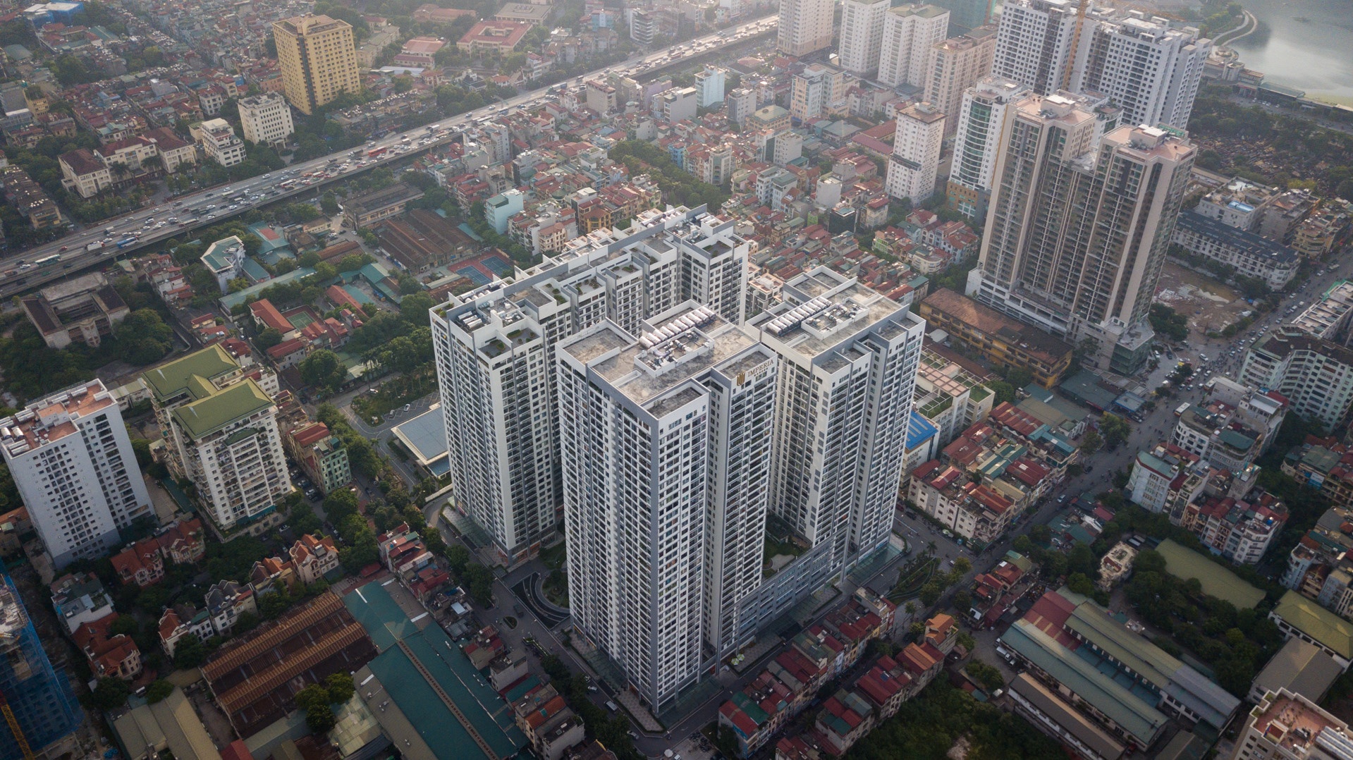 Moi lo tin dung bat dong san nup bong vay tieu dung hinh anh