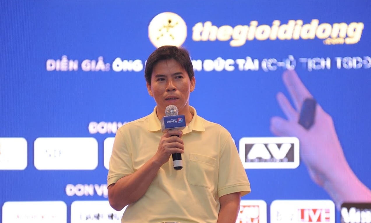 Ong chu The gioi Di dong sap nhan hon nghin ty dong co phieu hinh anh