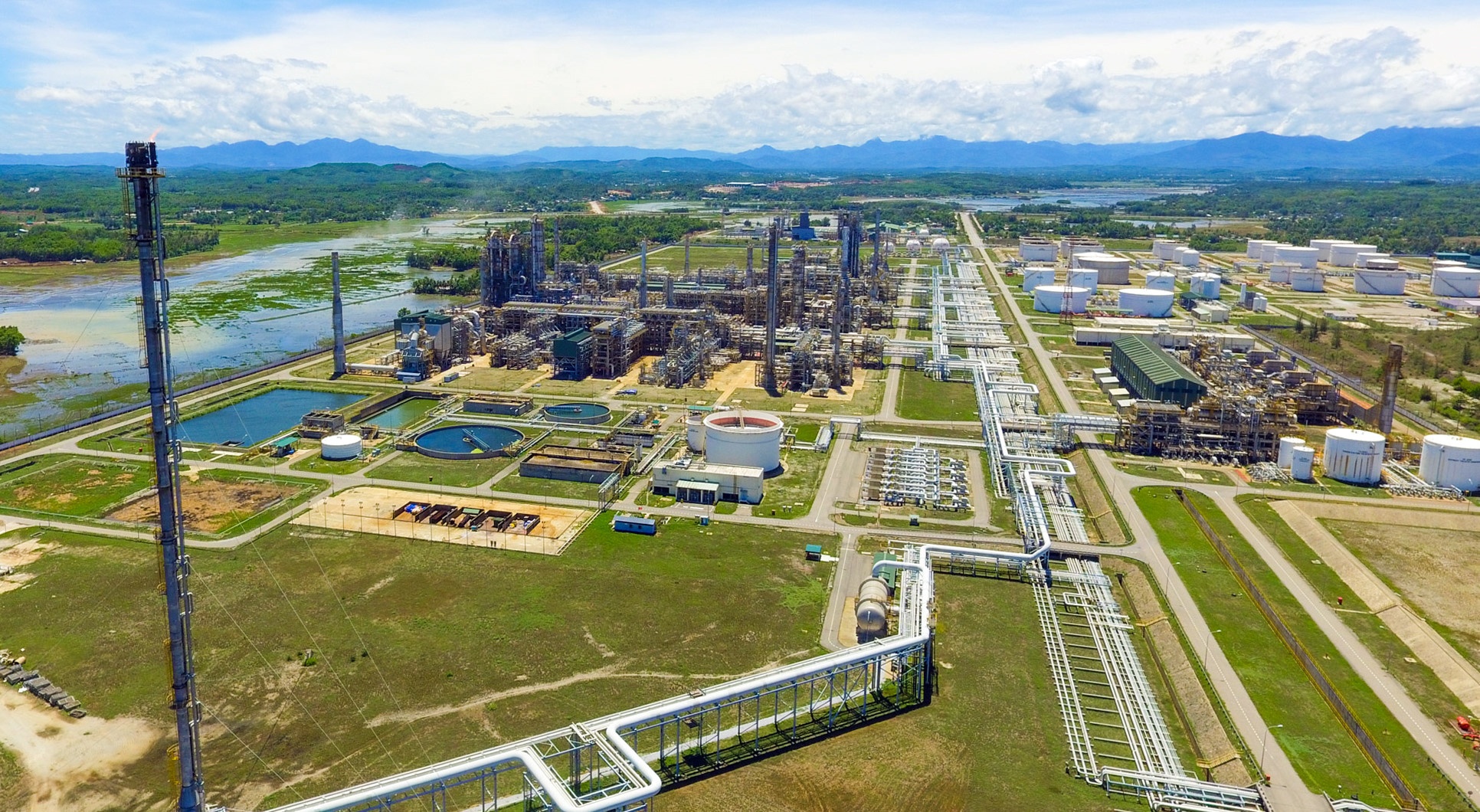 PVN thu hơn 1.665 tỷ mỗi ngày từ đầu năm ảnh 2 PVN thu hon 1.665 ty moi ngay tu dau nam anh 2