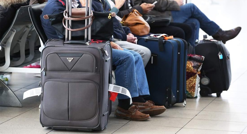 Lanh dao Bo Tai chinh chi duoc di cong tac nuoc ngoai 2 lan moi nam hinh anh