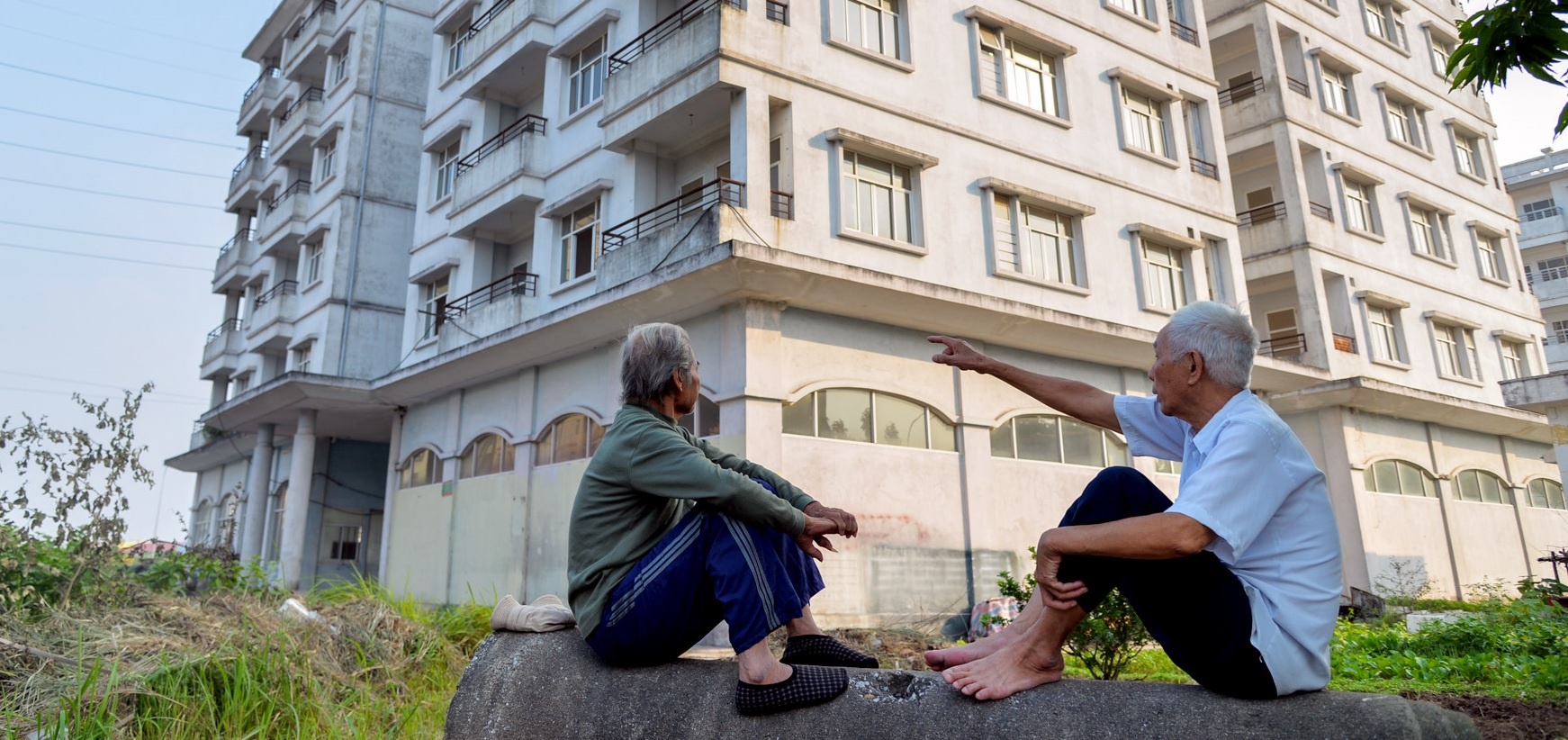 Neu ap thue nha tren 700 trieu, 8% ho gia dinh se phai nop thue hinh anh