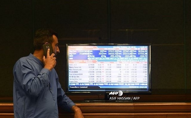 Khoi ngoai rot 2,8 ty USD von dau tu gian tiep nam 2018 vao Viet Nam hinh anh