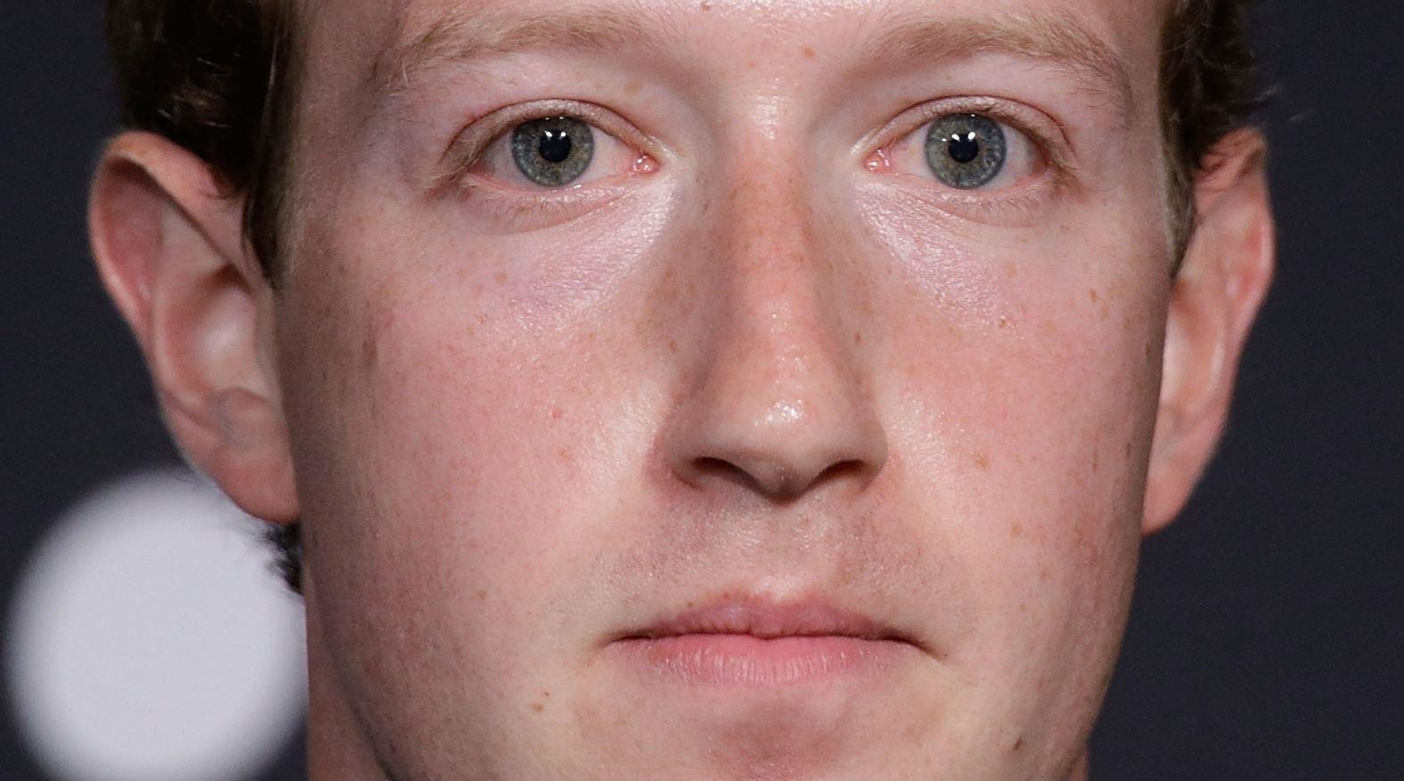 Tay chay Facebook va hieu ung hon tuyet lan hinh anh