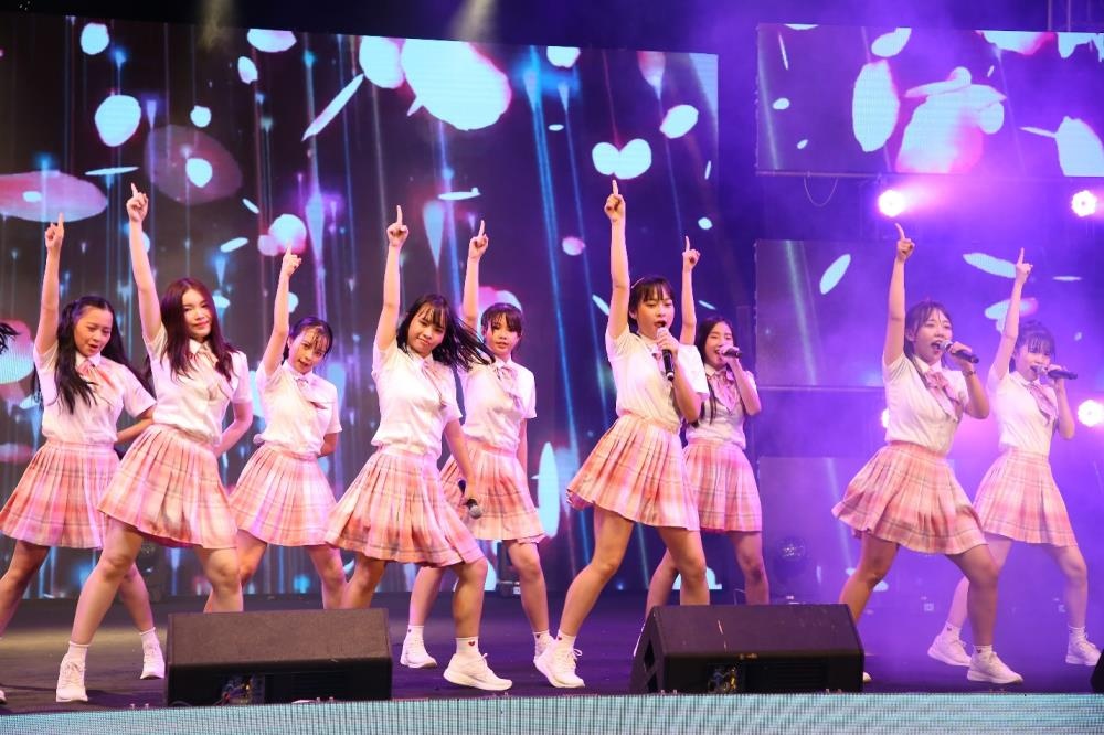 Yeah1 sut gan 10% lai rong nam 2018 sau kiem toan hinh anh