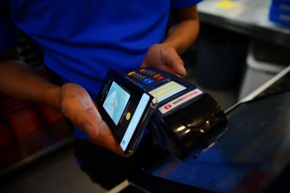 nguoi viet thich vay tien hon gui tien anh 2