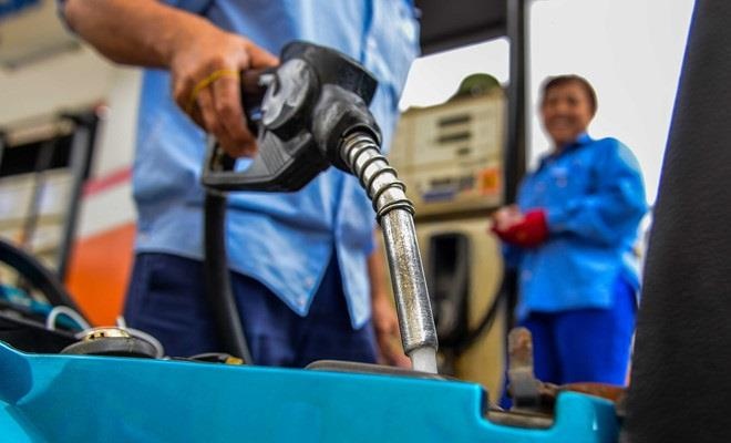 Quy binh on gia xang dau da am hon 620 ty dong hinh anh