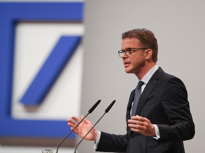 Deutsche Bank cat giam 18000 nhan su anh 1