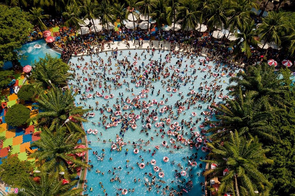 ông chủ công viên nước đầm sen lãi lớn ảnh 1 ong chu cong vien nuoc dam sen lai lon anh 1