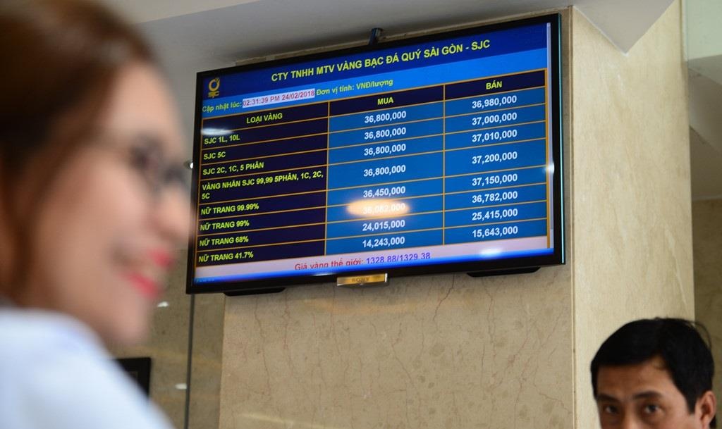 Doanh nghiep buon vang huong loi lon khi gia tang ky luc hinh anh