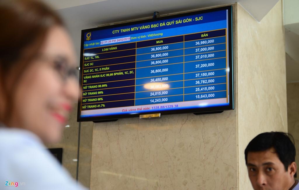giá vàng trong nước vượt 42 triệu đồng ảnh 1 gia vang trong nuoc vuot 42 trieu dong anh 1