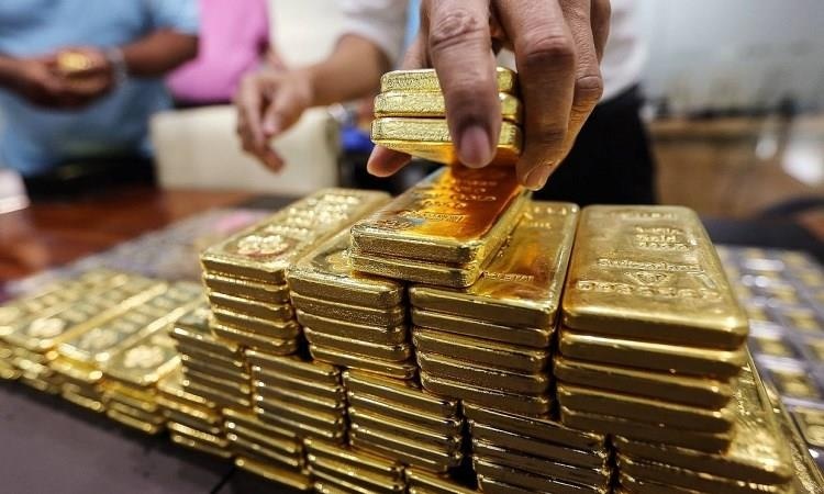 Vang se tiep tuc giam trong tuan toi? hinh anh