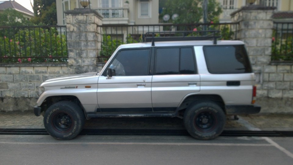 Hàng loạt xe Lexus, Land Cruiser, Camry thanh lý ảnh 2 Hang loat xe Lexus, Land Cruiser, Camry thanh ly anh 2