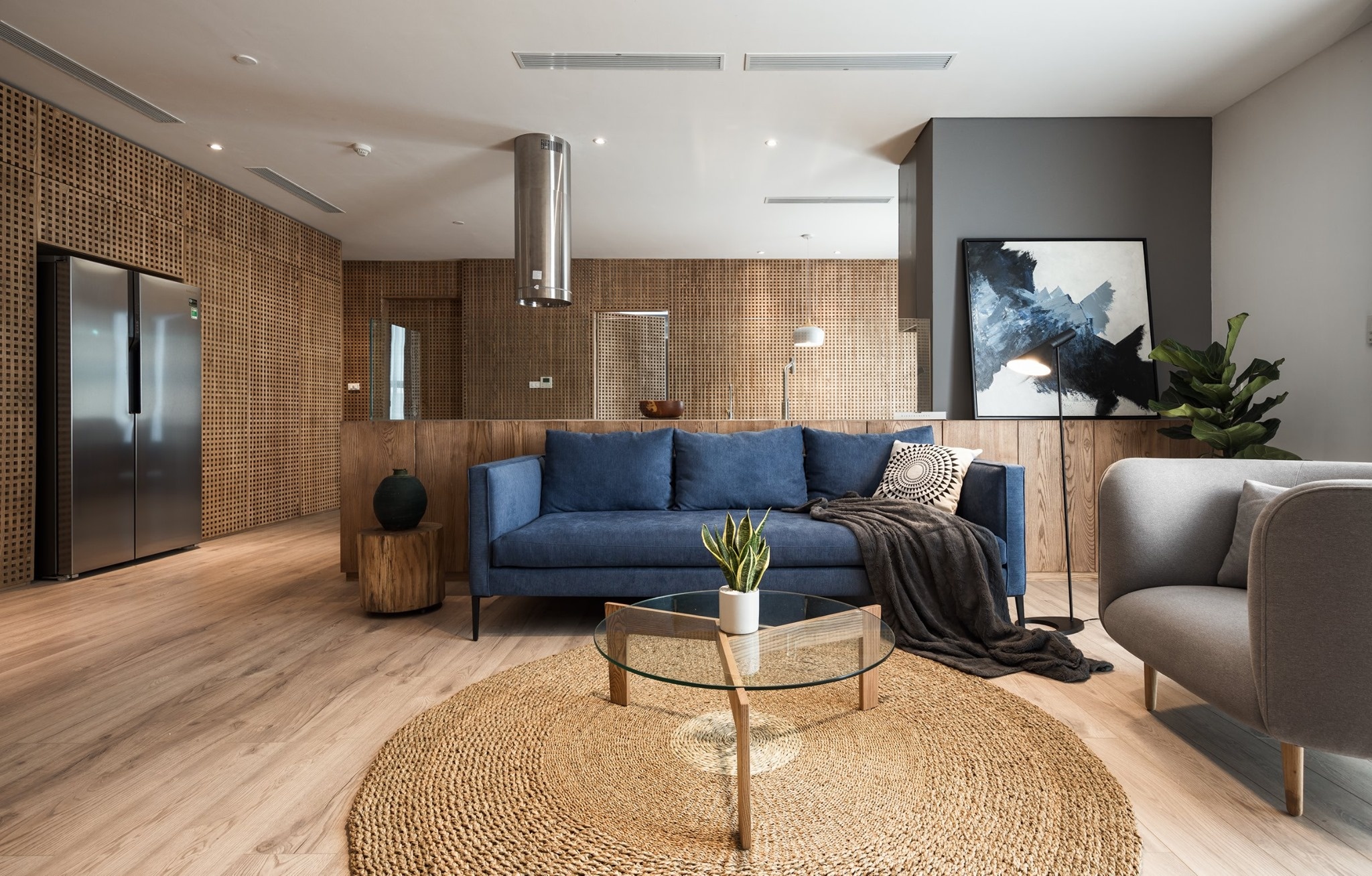 Can ho view Ho Tay duoc cai tao voi noi that go tan bi hinh anh