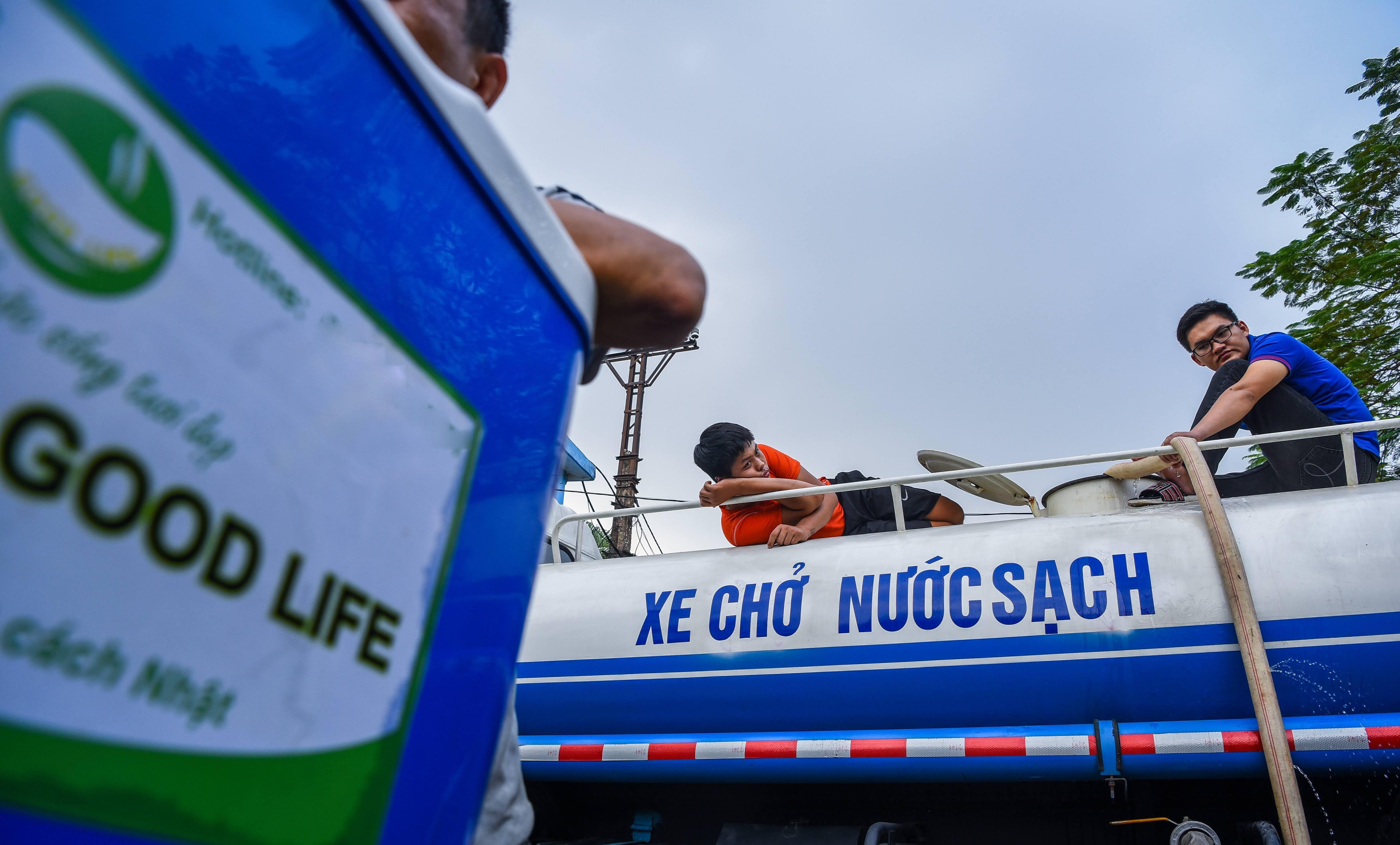 Kinh doanh nuoc sach co loi nhuan cao the nao? hinh anh