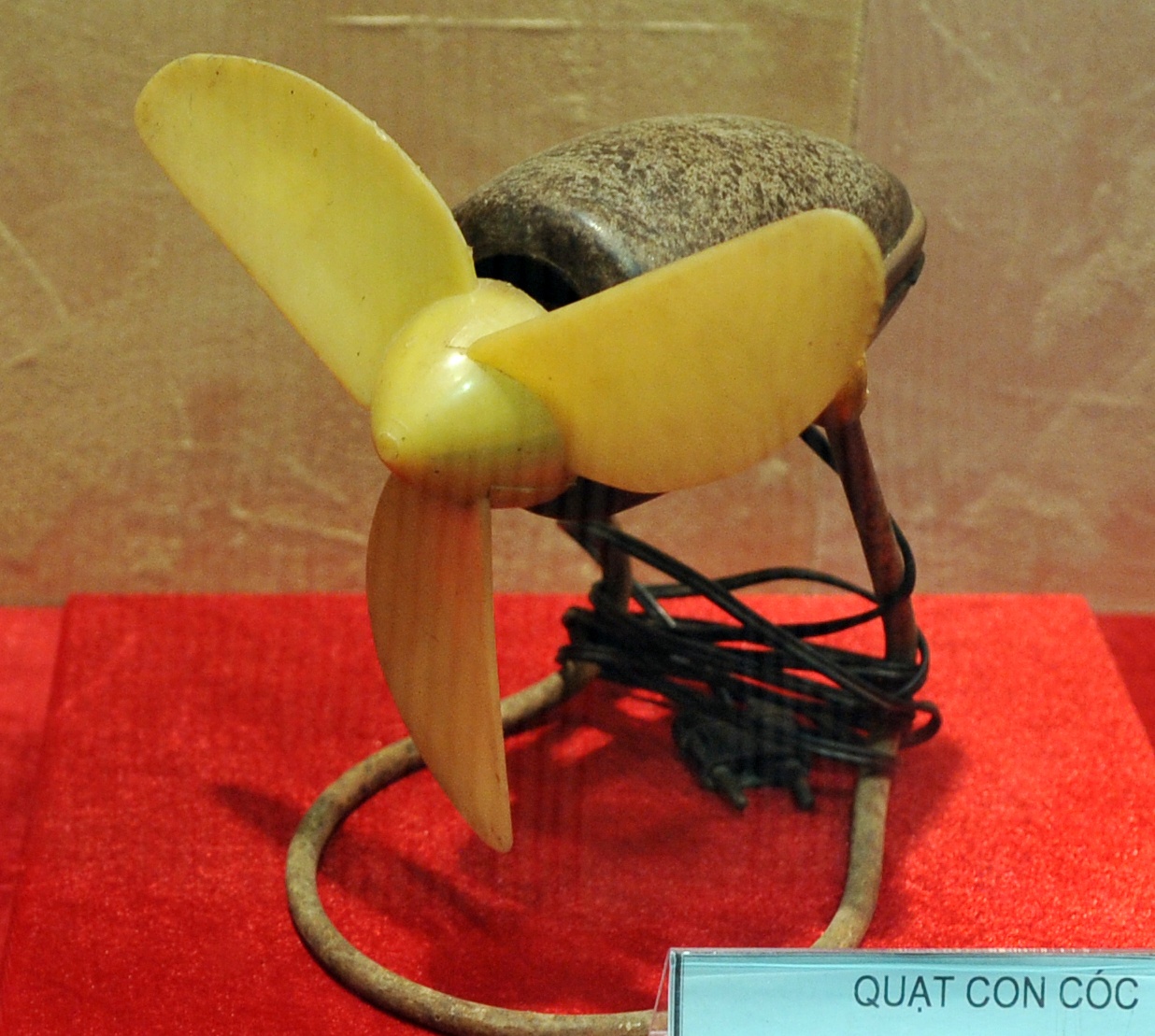 quạt điện cơ thống nhất ảnh 1 quat dien co thong nhat anh 1