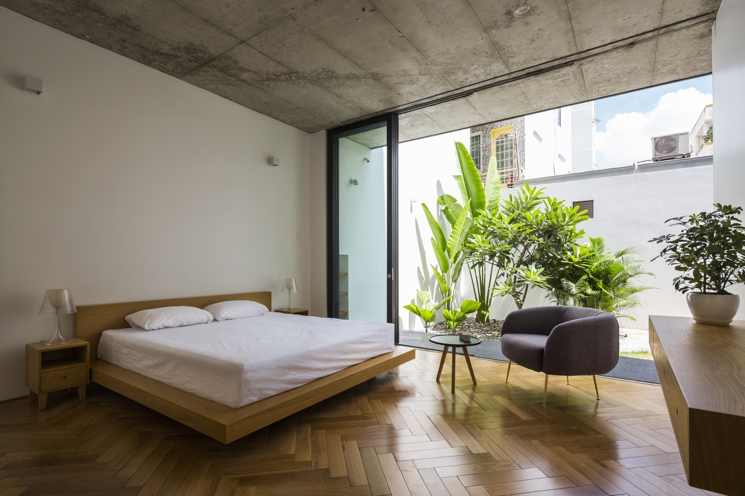 Nha thiet ke tren mieng dat lem vi qua dong dan cu anh 12