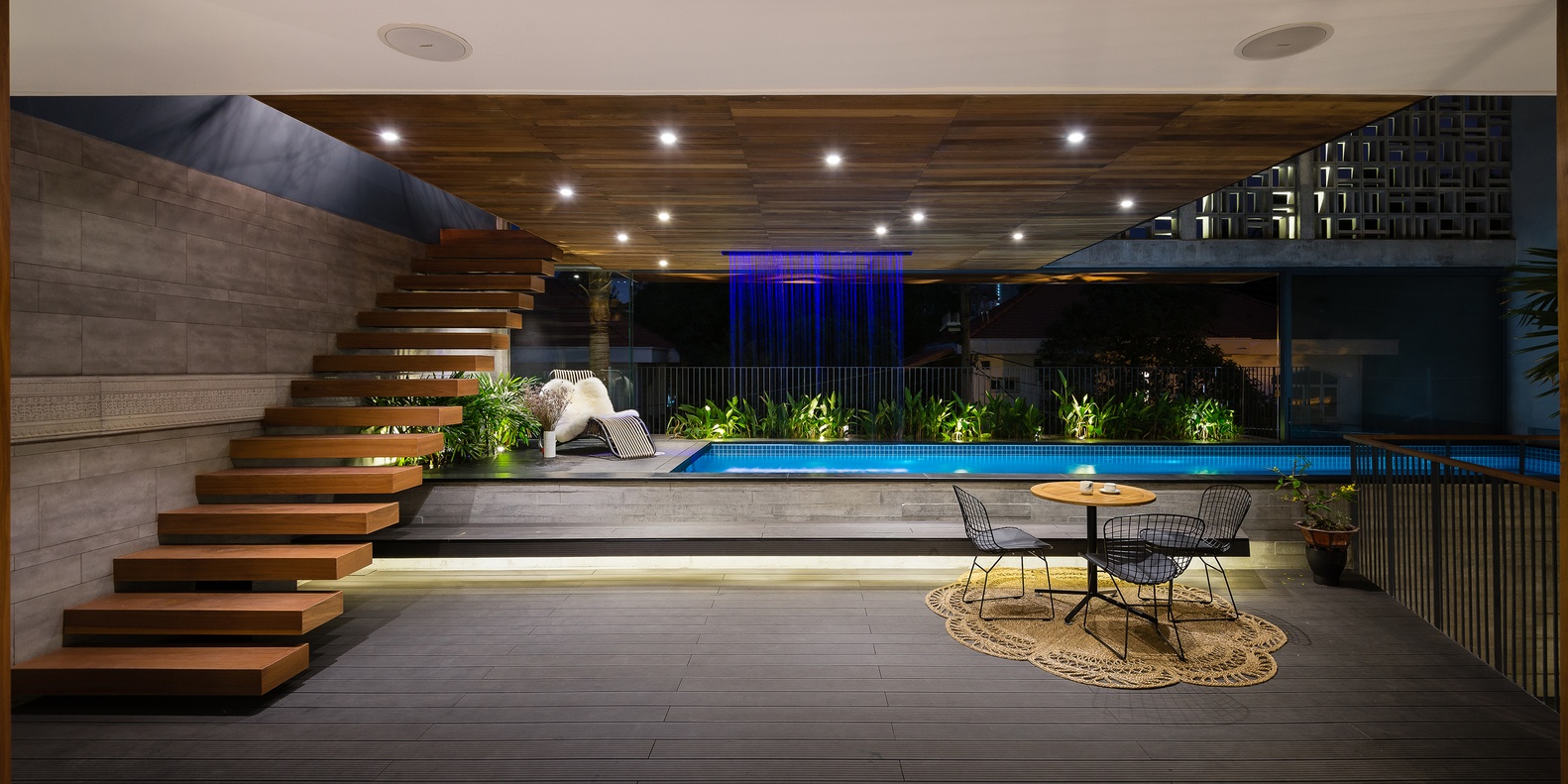 Ngoi nha tai TP.HCM voi thiet ke be boi ben trong hinh anh