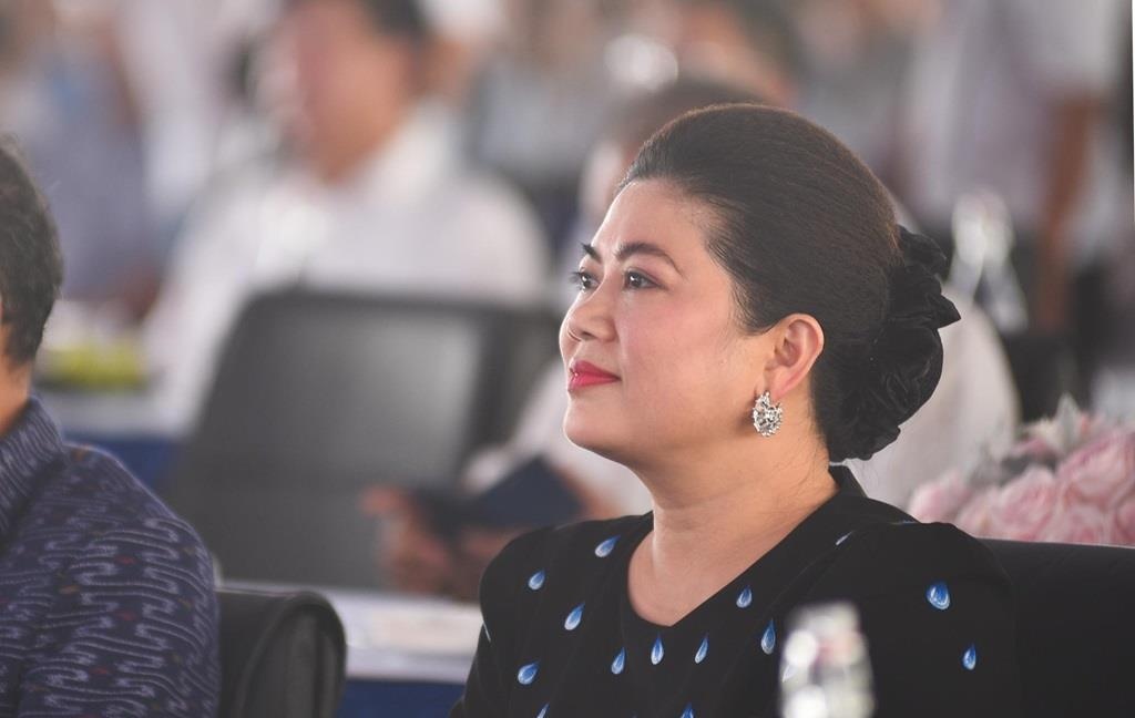 Nu trieu phu Thai Lan tham gia HDQT nha may nuoc Song Duong hinh anh