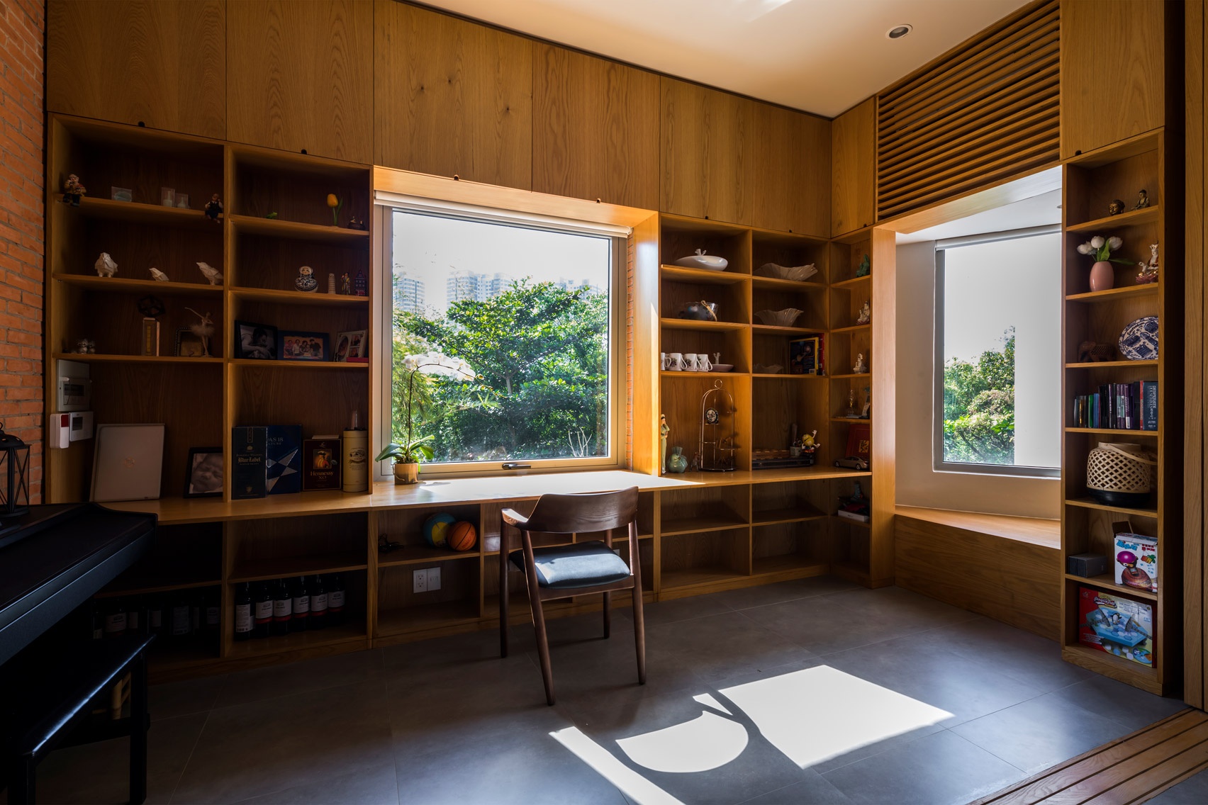 Nha so le co vuon dai tu mat dat len san thuong anh 6