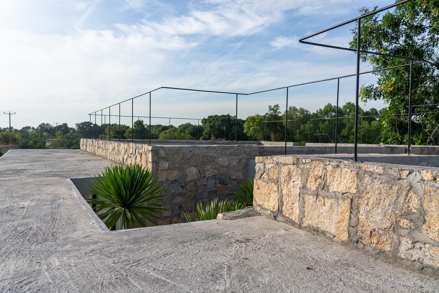 Can biet thu tren dinh doi trang trai rong 2 ha tai Khanh Hoa anh 11