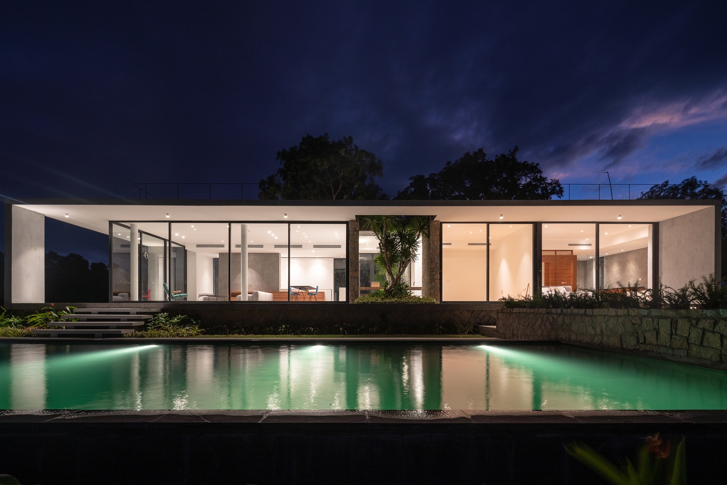 Can biet thu tren dinh doi trang trai rong 2 ha tai Khanh Hoa anh 9