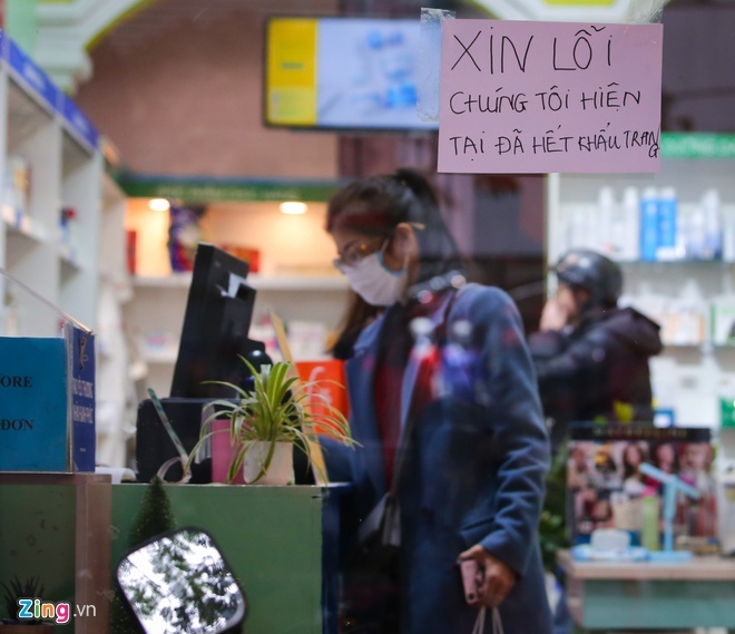 Mien thue khau trang y te,  nuoc sat trung anh 1