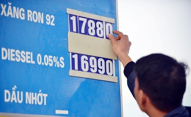 Quy binh on gia xang dau da du gan 2.800 ty hinh anh