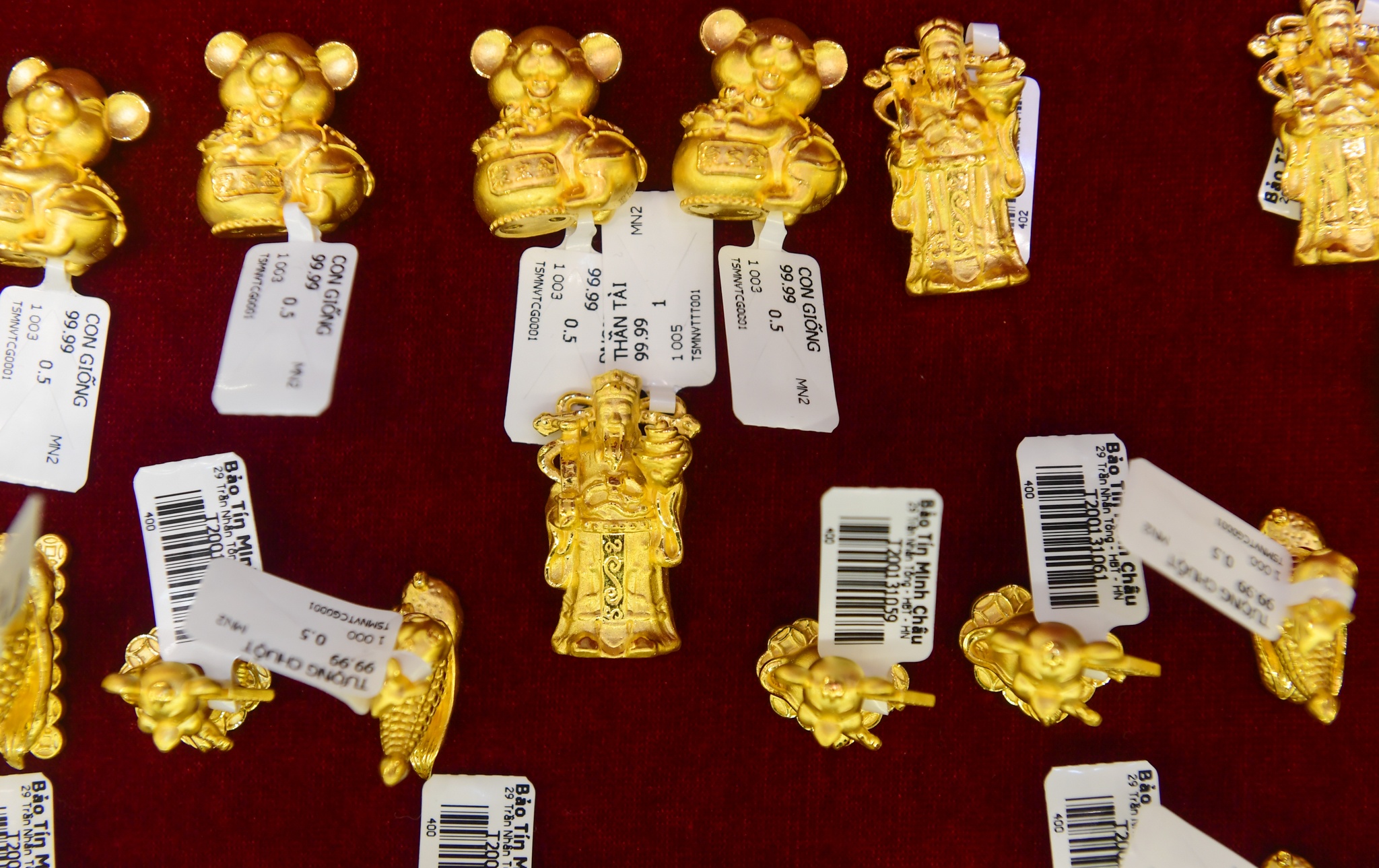 Vang giam phien thu 3 lien tiep, xuong duoi 47 trieu hinh anh