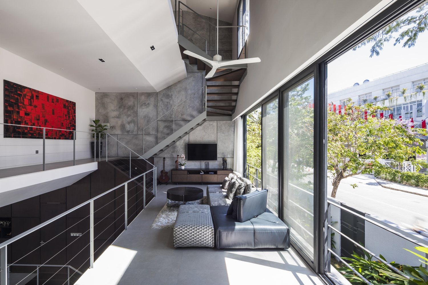 Ngoi nha xep tang doc dao tai TP.HCM hinh anh